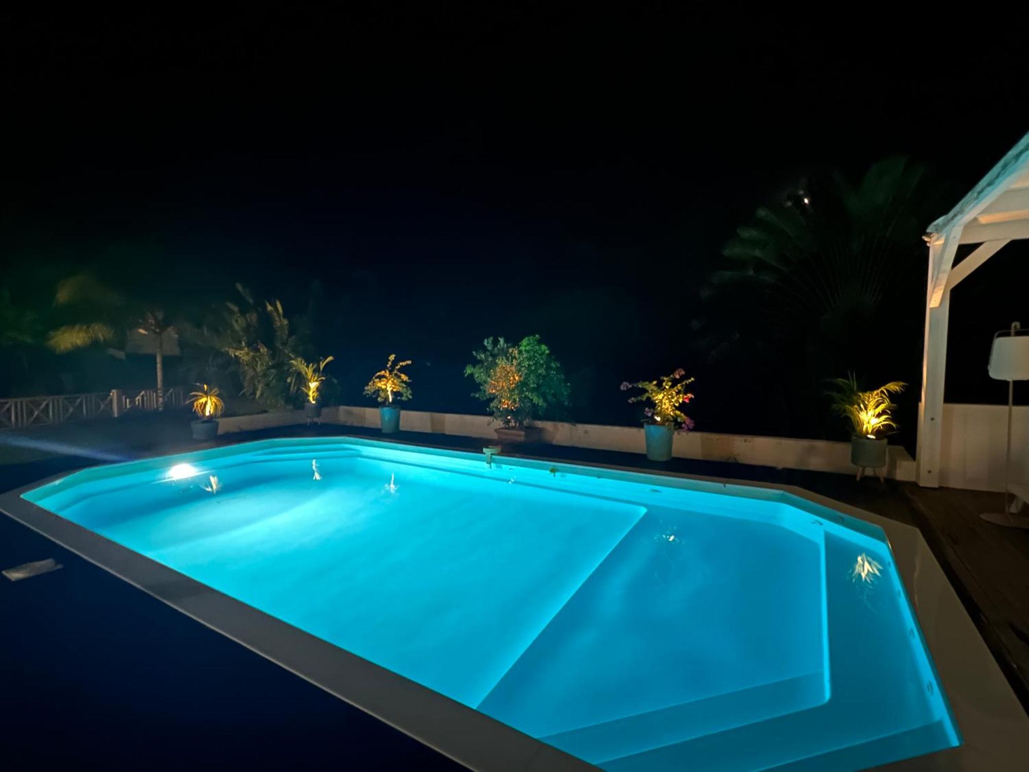 Spacieuse Villa Corossol Avec Piscine Et Jeux Exterieurs Le Gosier  Buitenkant foto